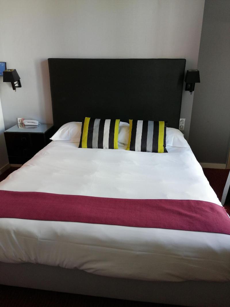 Logis Hotel Saint Martin Orléans Dış mekan fotoğraf