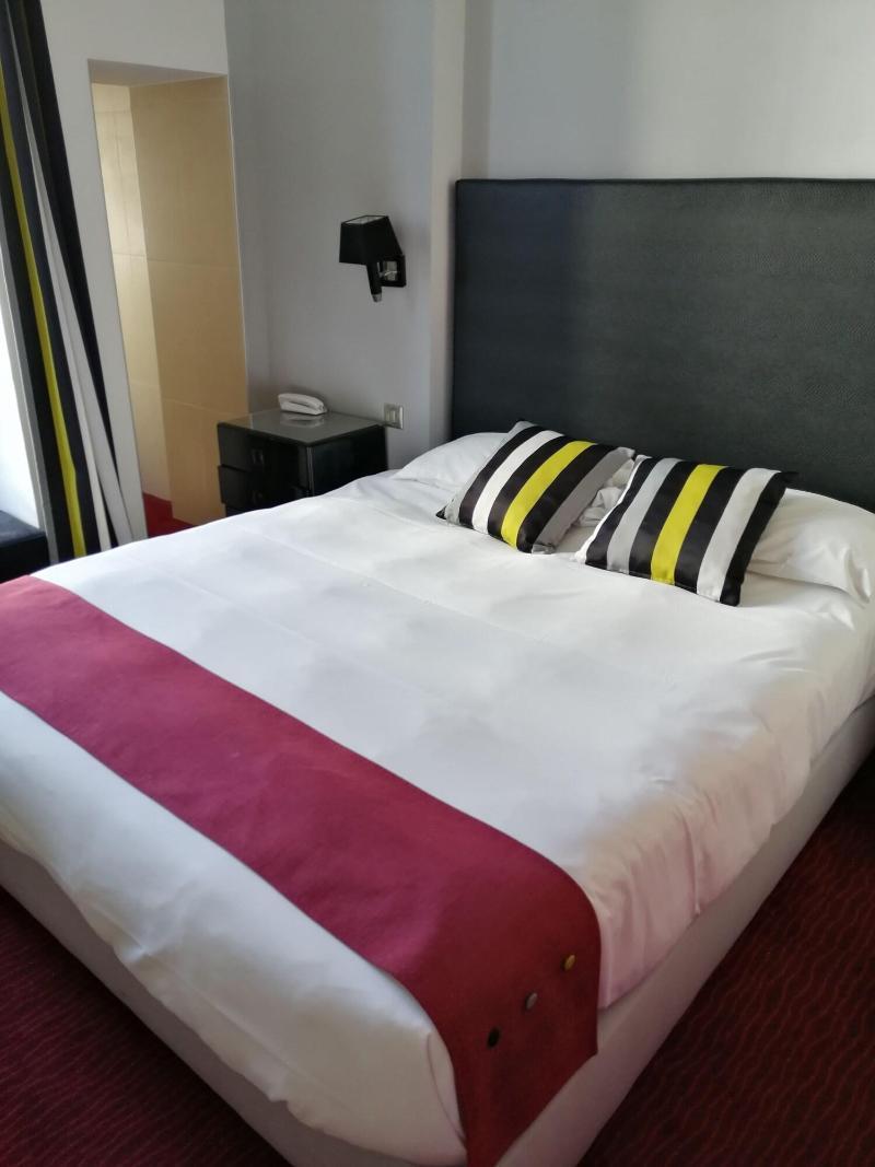 Logis Hotel Saint Martin Orléans Dış mekan fotoğraf