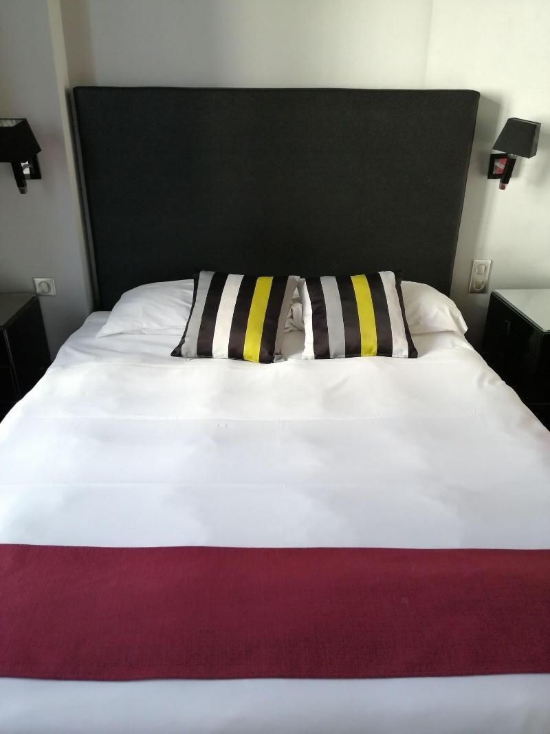 Logis Hotel Saint Martin Orléans Dış mekan fotoğraf