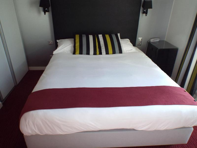 Logis Hotel Saint Martin Orléans Dış mekan fotoğraf