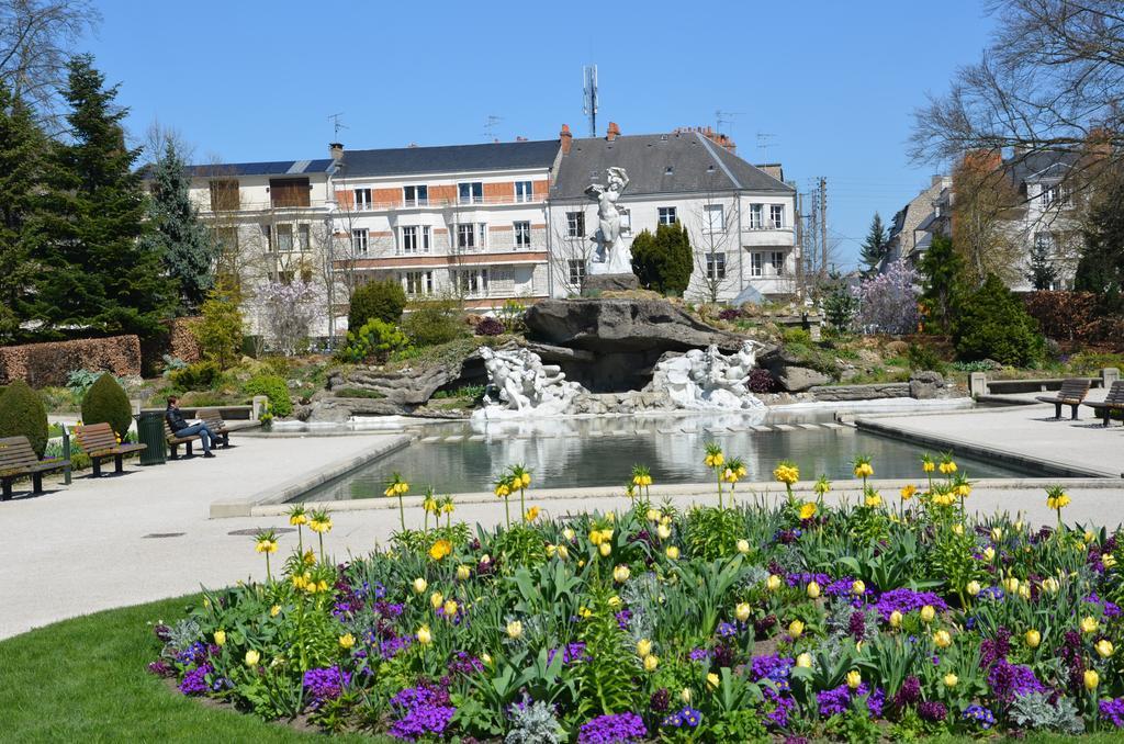 Logis Hotel Saint Martin Orléans Dış mekan fotoğraf